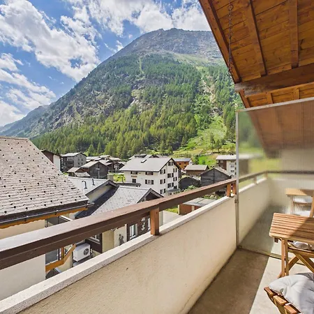 Cozy Near Saas-fee דירה *